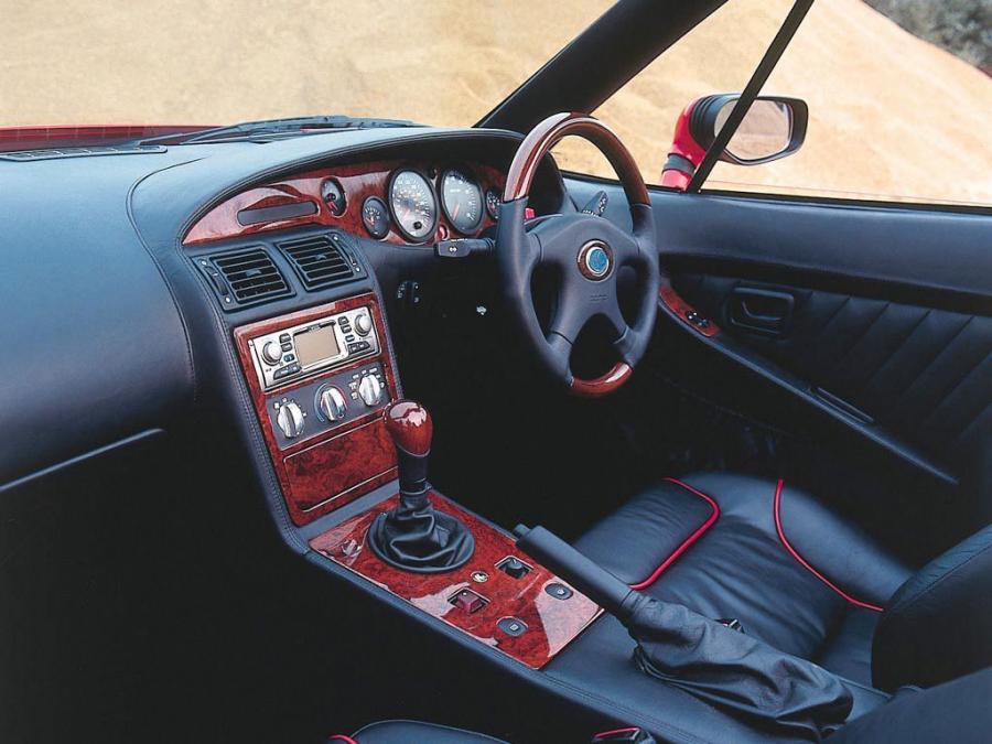 Интерьер AC Ace V8 1997 года  (фото 3 из 8)
